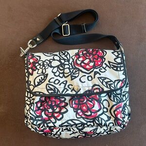 Coach Poppy Messenger bag and wristlet black pink white